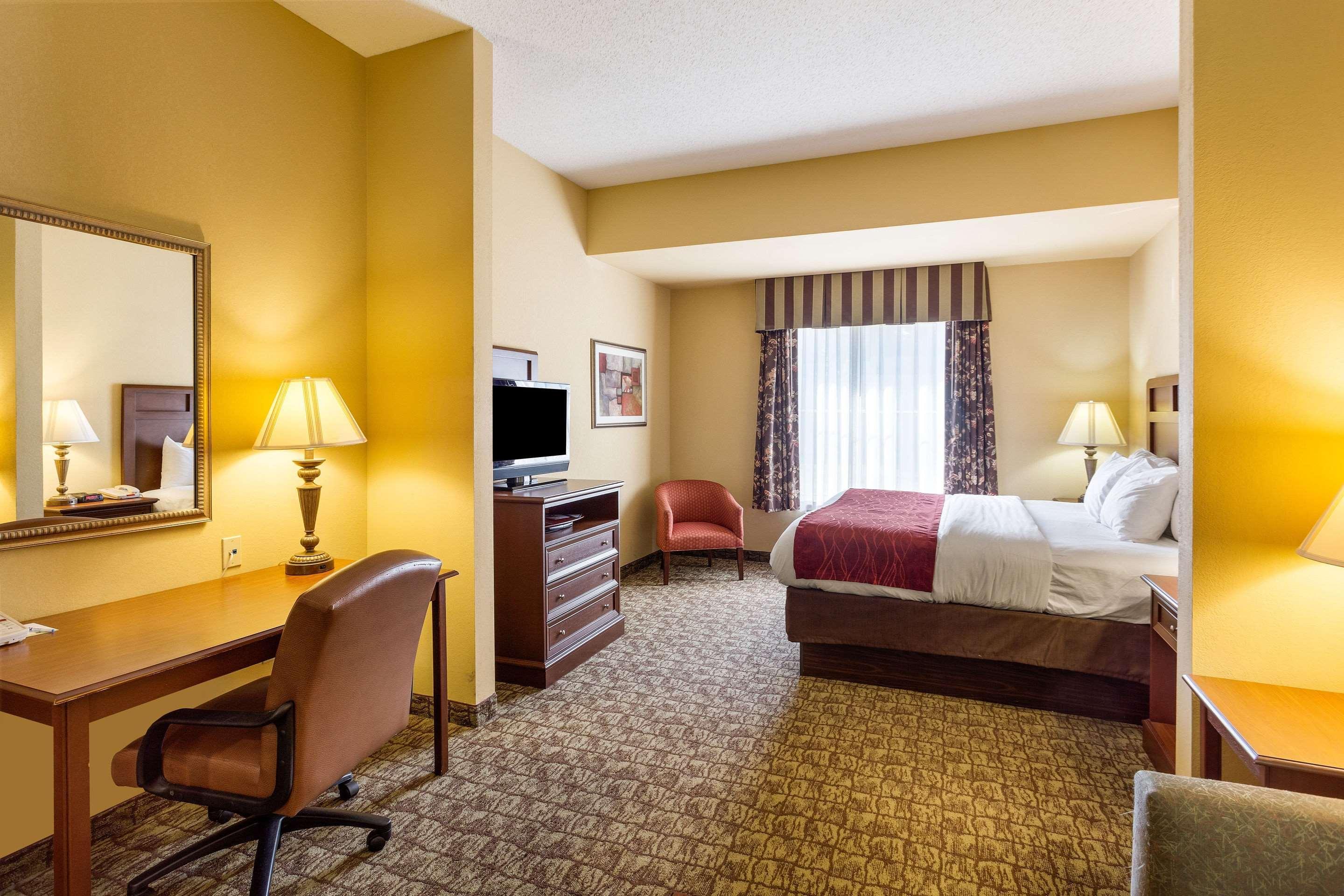 Comfort Inn & Suites Блайтвилл Экстерьер фото