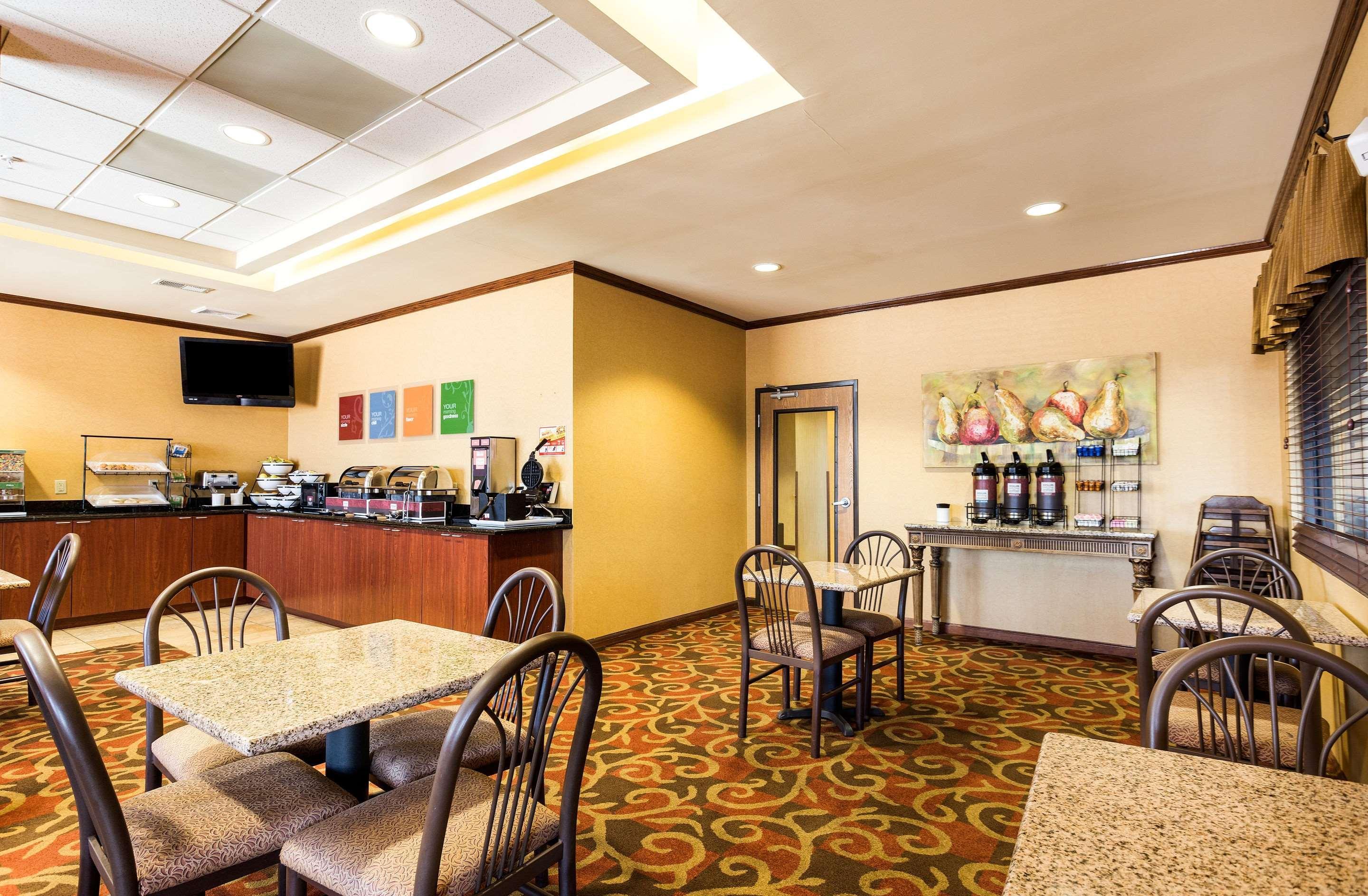Comfort Inn & Suites Блайтвилл Экстерьер фото