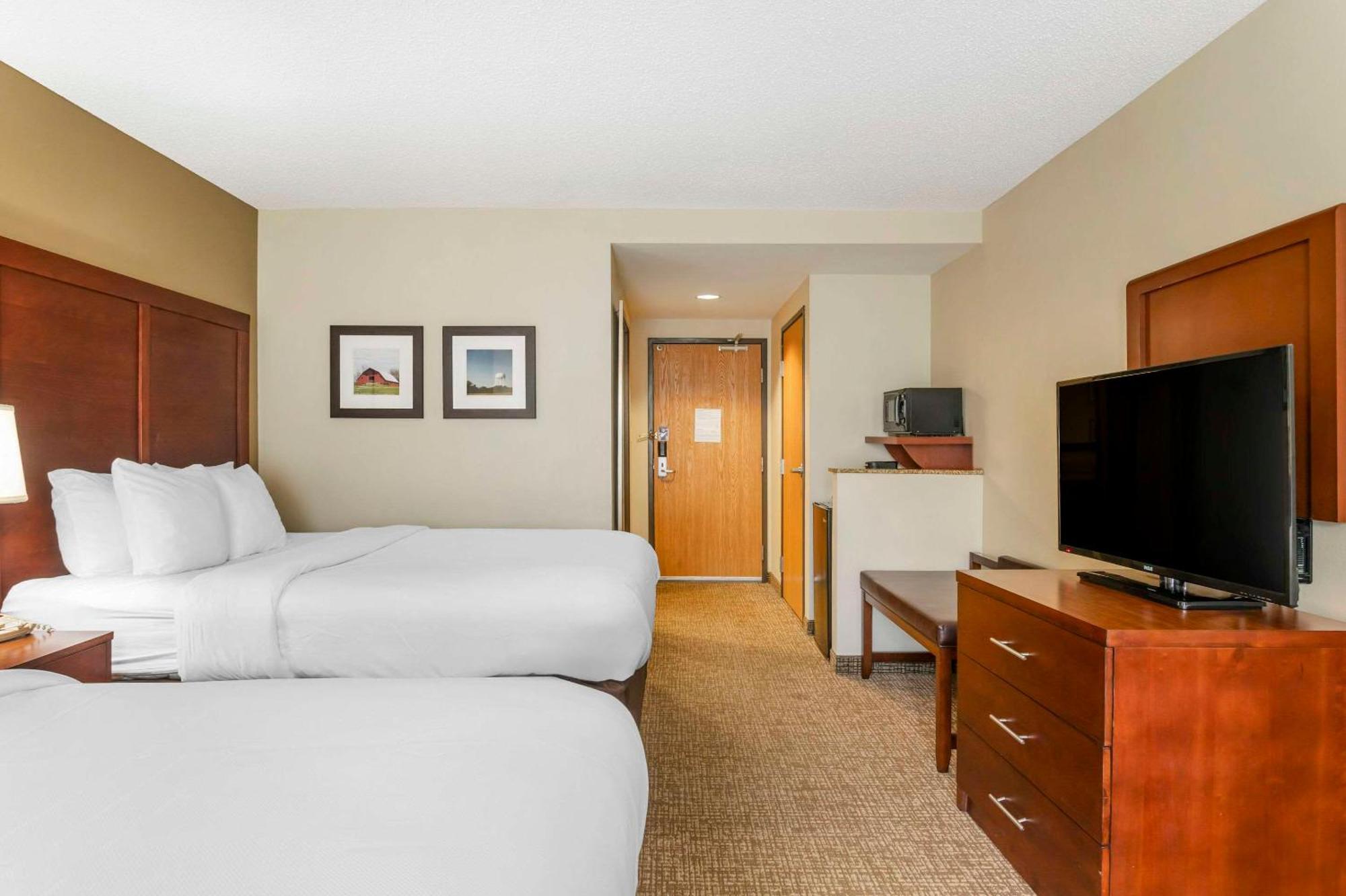 Comfort Inn & Suites Блайтвилл Экстерьер фото